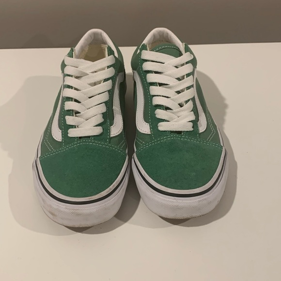 Vans Shoes - Vans Sneaker